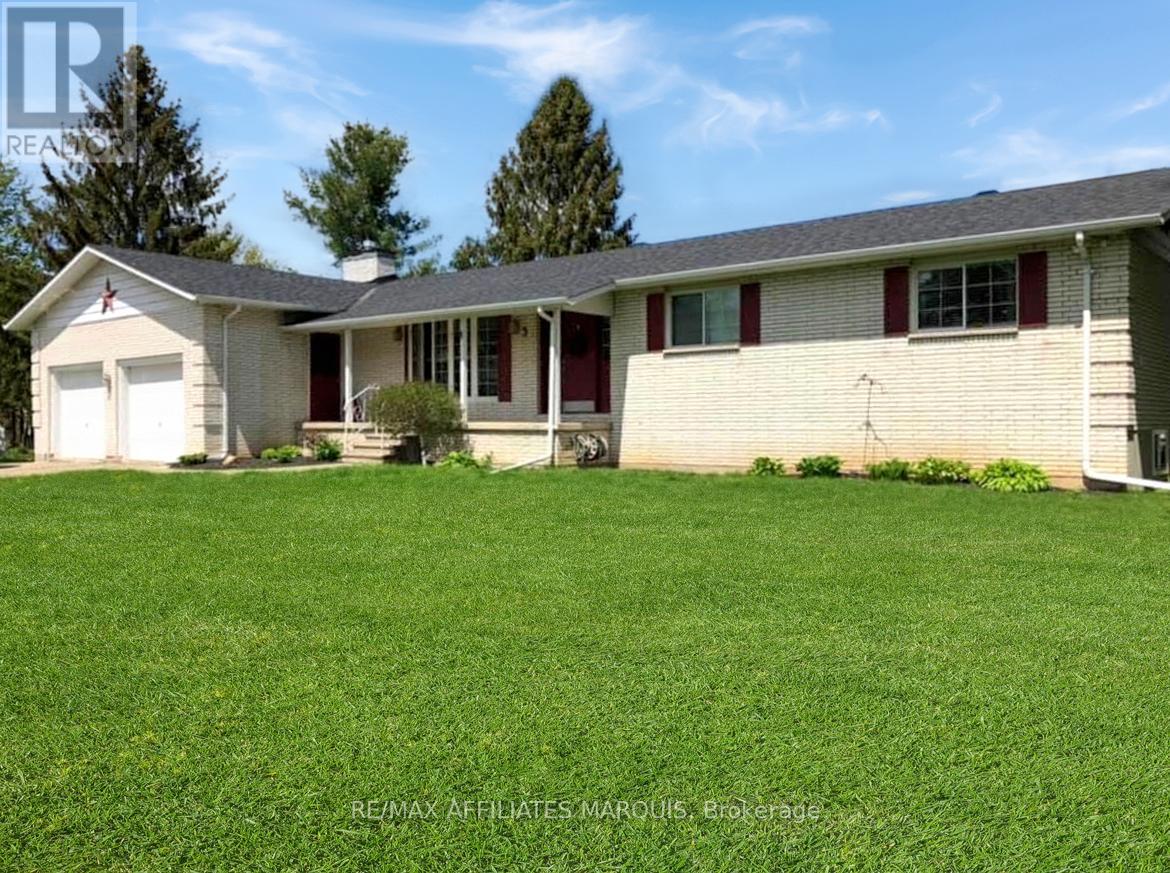 3 Forest Drive, Rideau Lakes, Ontario  K7A 4S5 - Photo 4 - X12706860