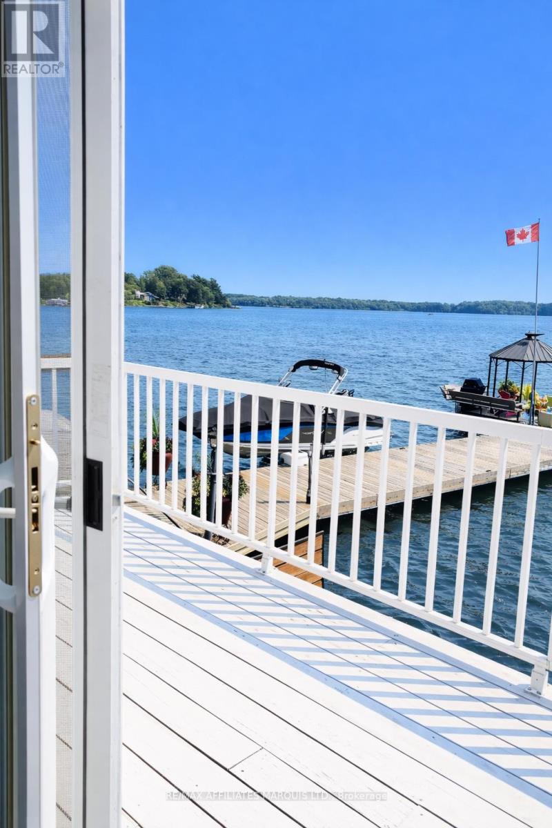 18246 County 2 Road, South Glengarry, Ontario  K6H 5R5 - Photo 3 - X12791804