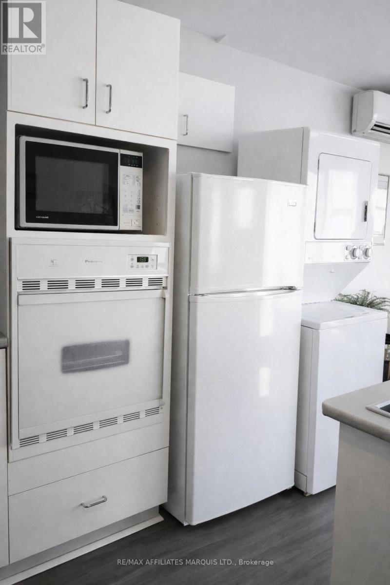 18246 County 2 Road, South Glengarry, Ontario  K6H 5R5 - Photo 4 - X12791804