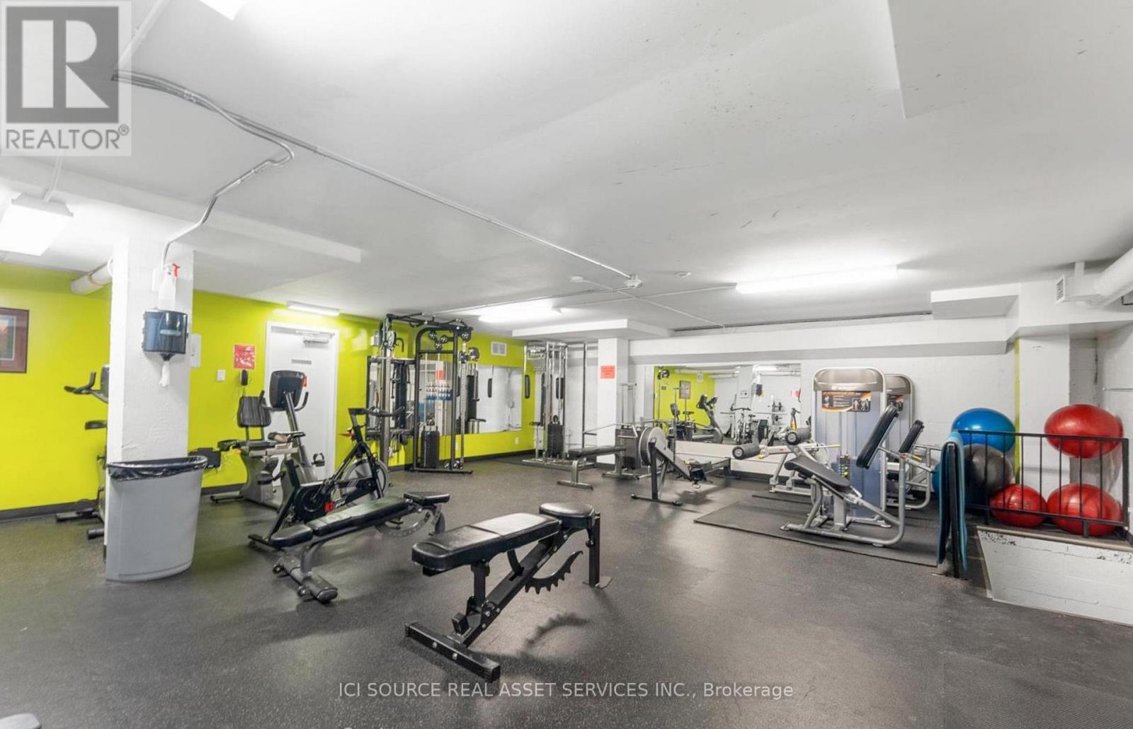 2002 - 265 Poulin Avenue, Ottawa, Ontario  K2B 7Y8 - Photo 17 - X12789376