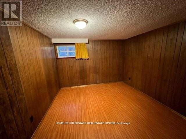 4148 Brandon Gate Drive, Mississauga, Ontario  L4T 3P2 - Photo 3 - W12791802