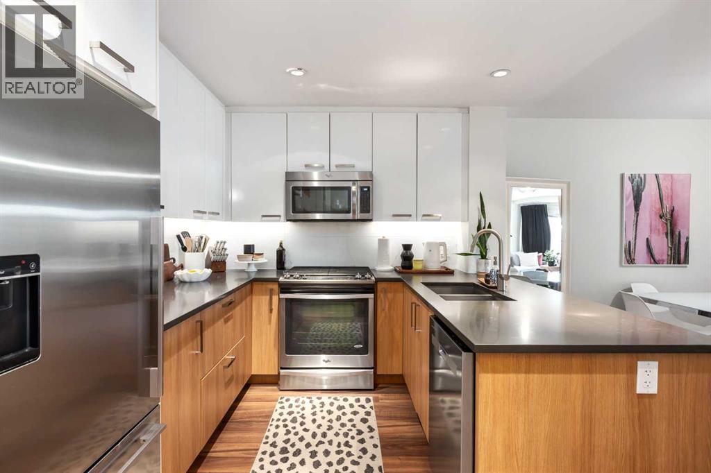 206, 510 Edmonton Trail Ne, Calgary, Alberta  T2E 3S5 - Photo 3 - A2281996