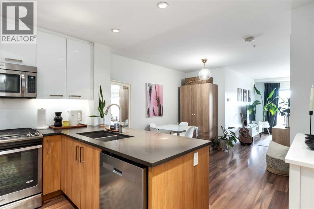 206, 510 Edmonton Trail Ne, Calgary, Alberta  T2E 3S5 - Photo 4 - A2281996