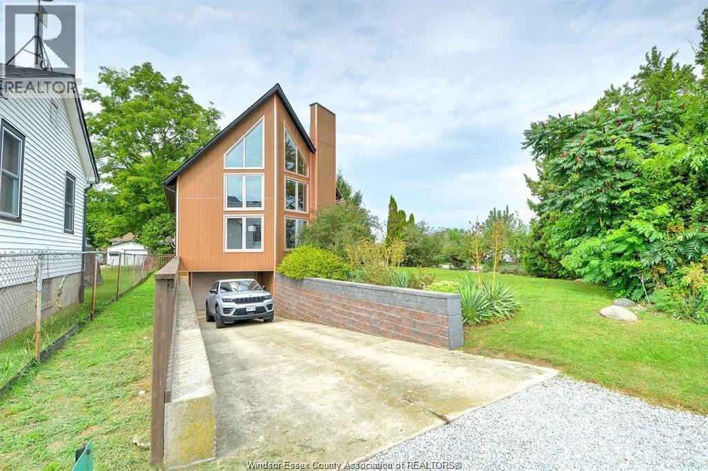 535 Erie S (County Rd 13), Essex, Ontario N0R 1G0 - Photo 3 - 26003280