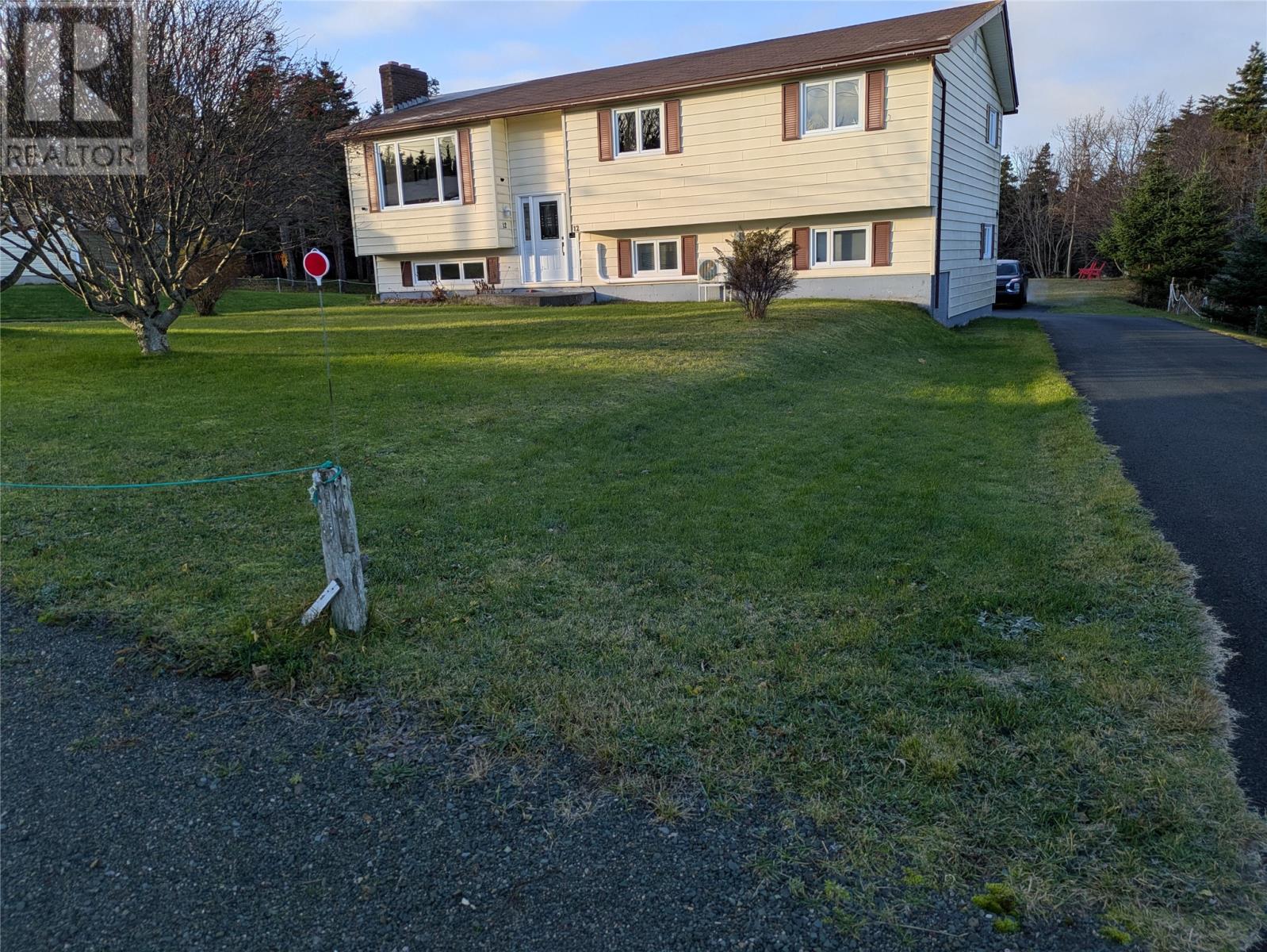 12 Birch Hill, Pouch Cove, Newfoundland & Labrador   - Photo 1 - 1294605