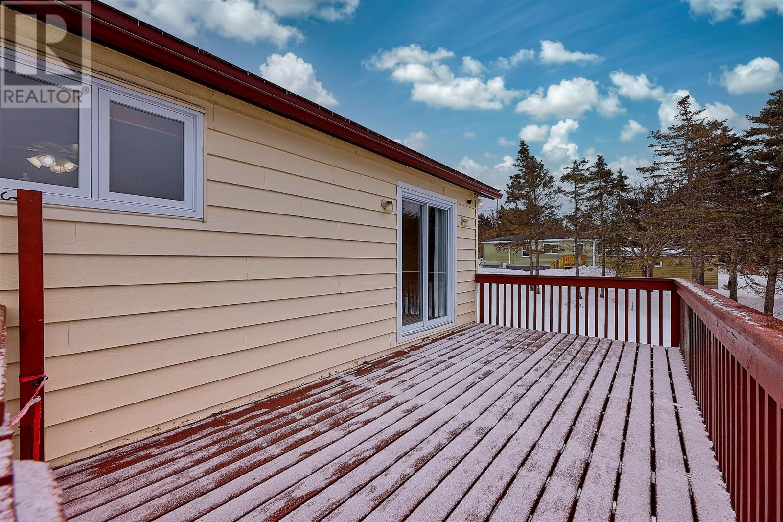 12 Birch Hill, Pouch Cove, Newfoundland & Labrador   - Photo 4 - 1294605