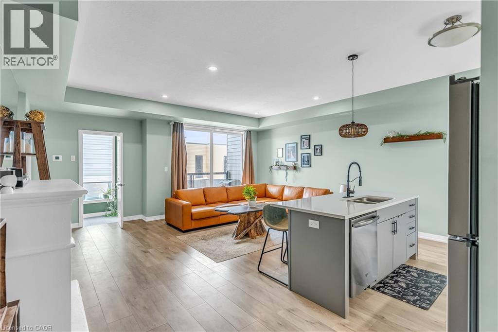 261 Woodbine Avenue Unit# 82, Kitchener, Ontario  N2R 0S7 - Photo 5 - 40805409