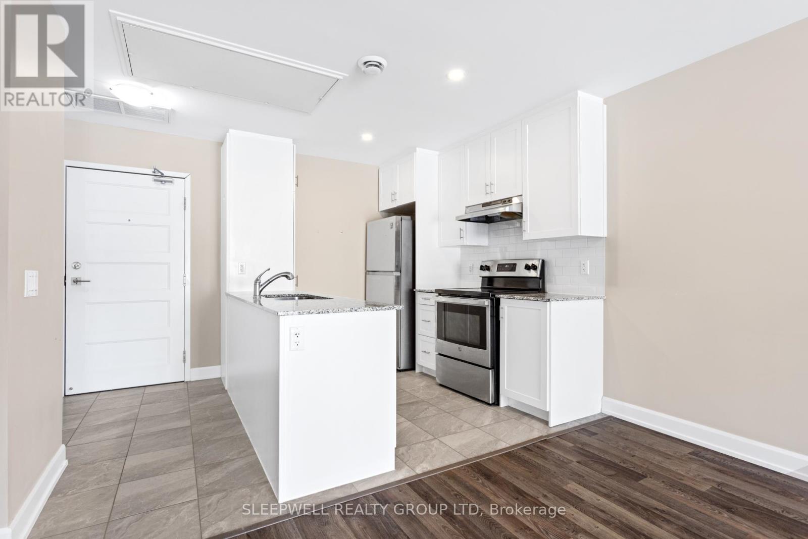 211 - 480 Church Street, Russell, Ontario  K4R 0G4 - Photo 6 - X12791822