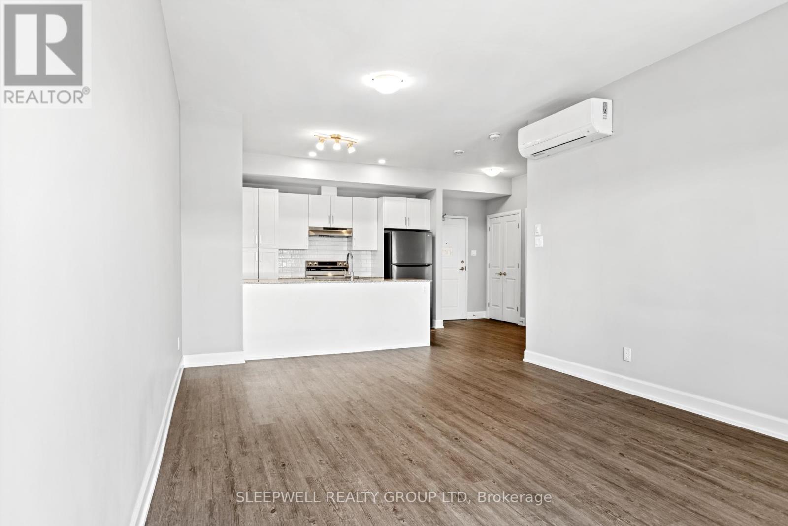 207 - 975 North Russell Road, Russell, Ontario  K4R 0L9 - Photo 6 - X12791828