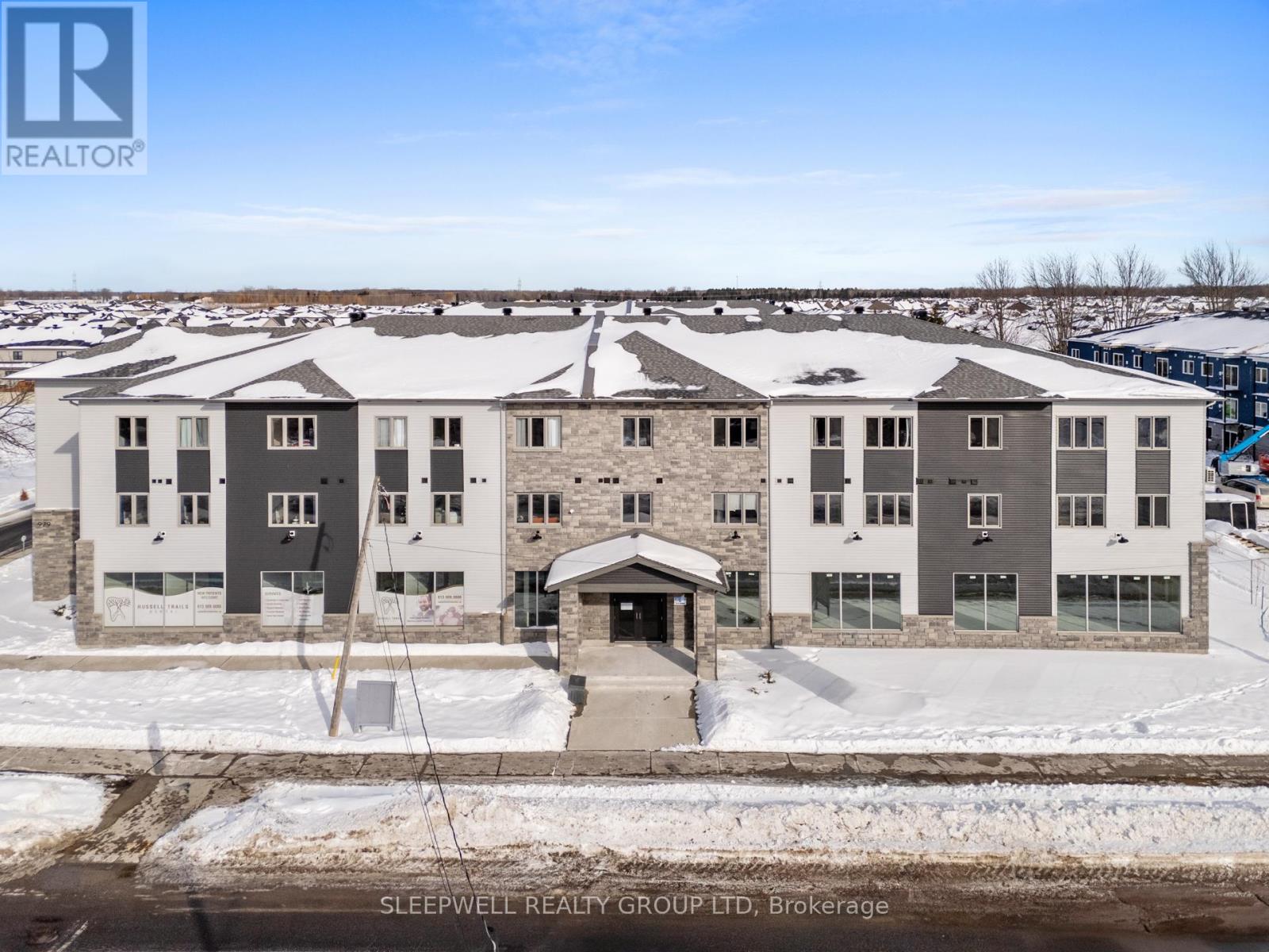 206 - 979 NORTH RUSSELL ROAD, Russell, Ontario