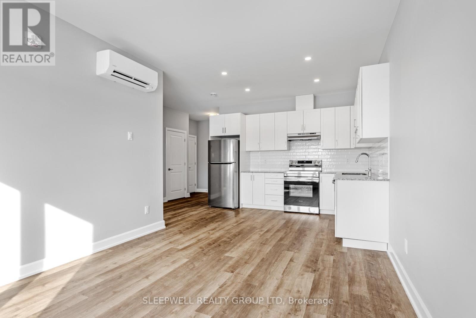 206 - 979 North Russell Road, Russell, Ontario  K4R 0L9 - Photo 7 - X12791830