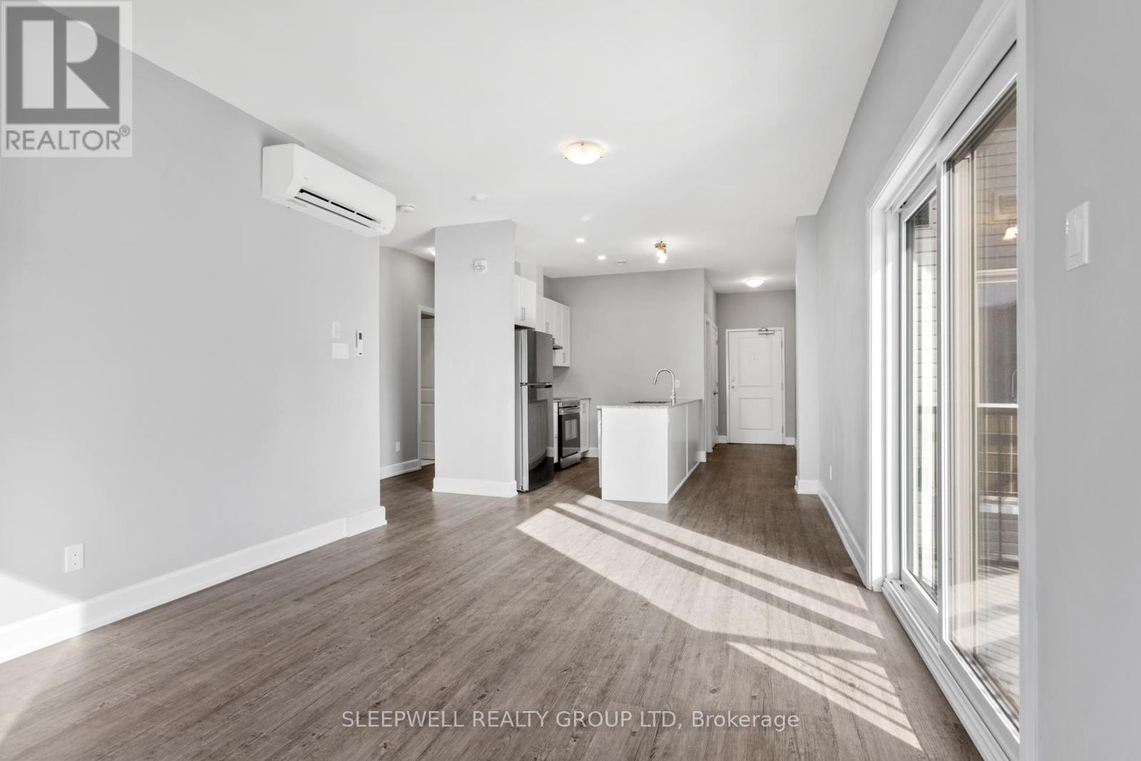 209 - 975 North Russell Road, Russell, Ontario  K4R 0L9 - Photo 7 - X12791834