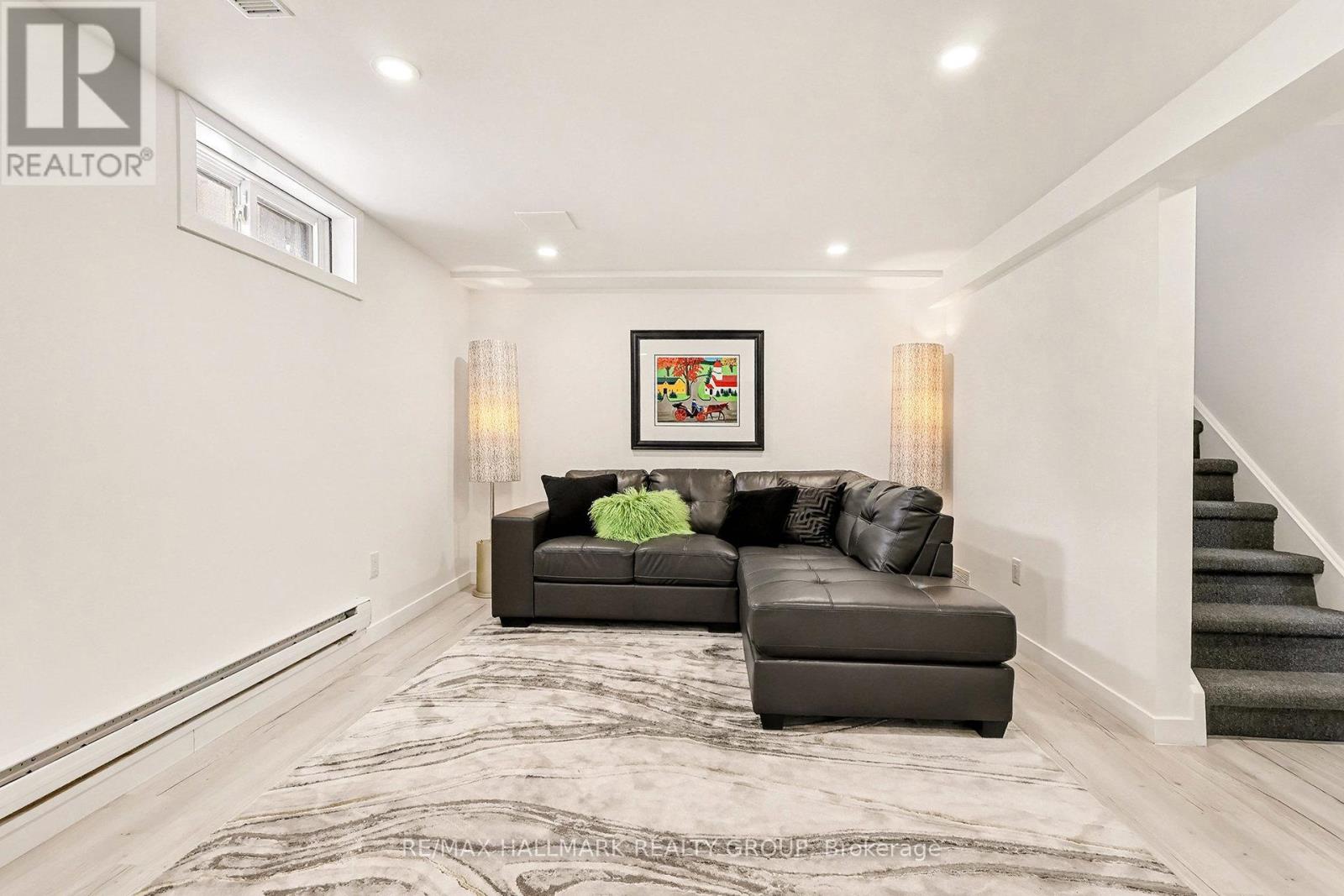 6861 Bilberry Drive, Ottawa, Ontario  K1C 2E8 - Photo 27 - X12791844