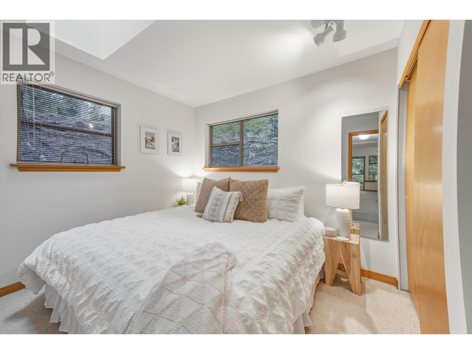 1102 3050 Hillcrest Drive, Whistler, British Columbia  V8E 0T8 - Photo 10 - R3090159