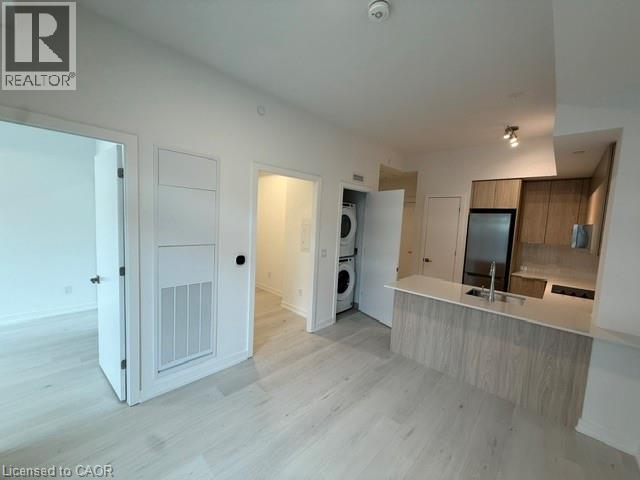 2501 Saw Whet Boulevard Unit# 421, Oakville, Ontario  L6M 5N2 - Photo 8 - 40799288