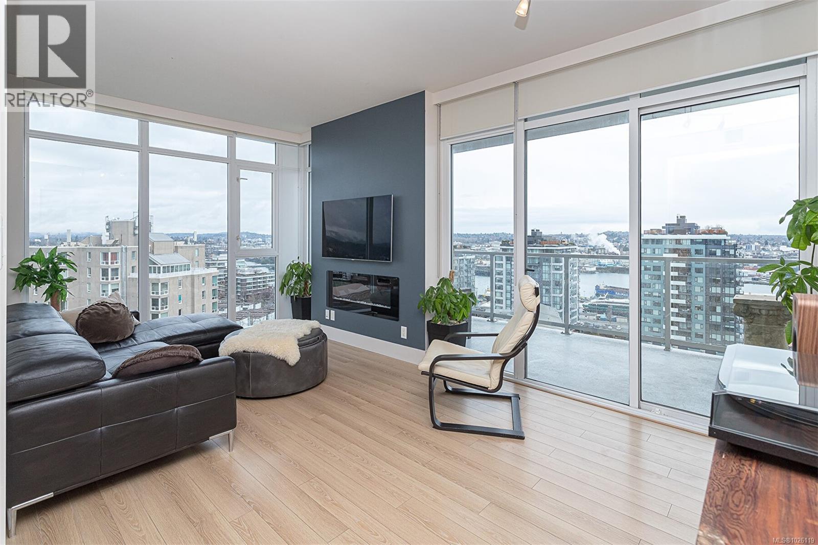 1206 83 Saghalie Rd, Victoria, British Columbia  V9A 0E7 - Photo 6 - 1026119