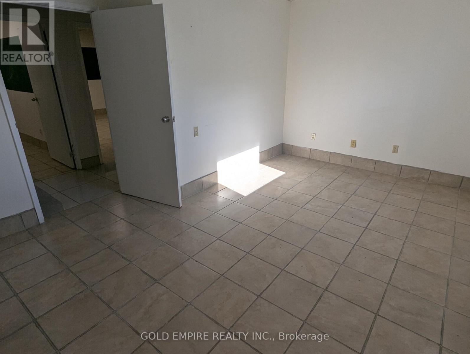 #8 - 41 Mondamin Street, St. Thomas, Ontario  N5P 2V3 - Photo 14 - X12652536