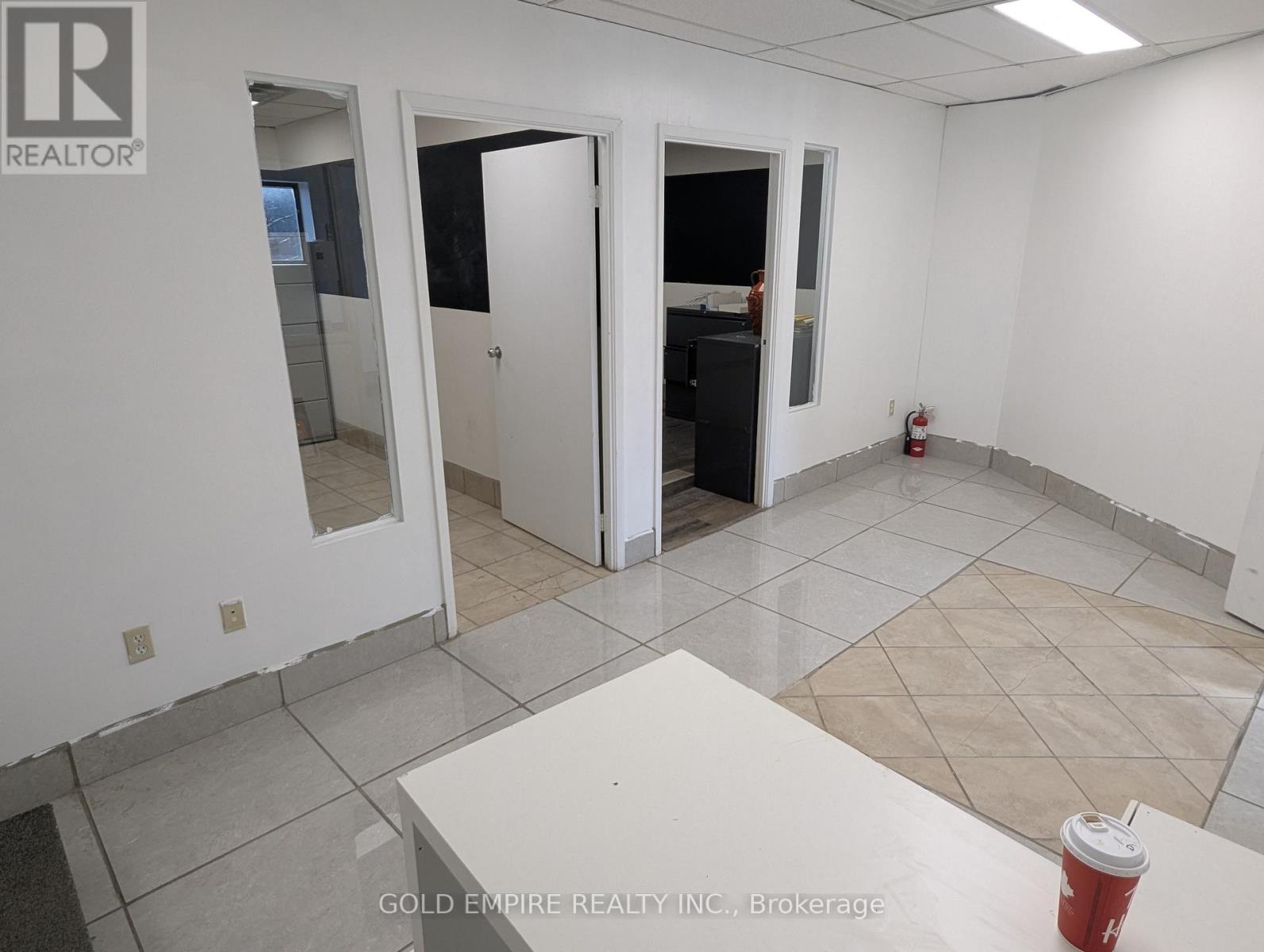 #8 - 41 Mondamin Street, St. Thomas, Ontario  N5P 2V3 - Photo 7 - X12652536