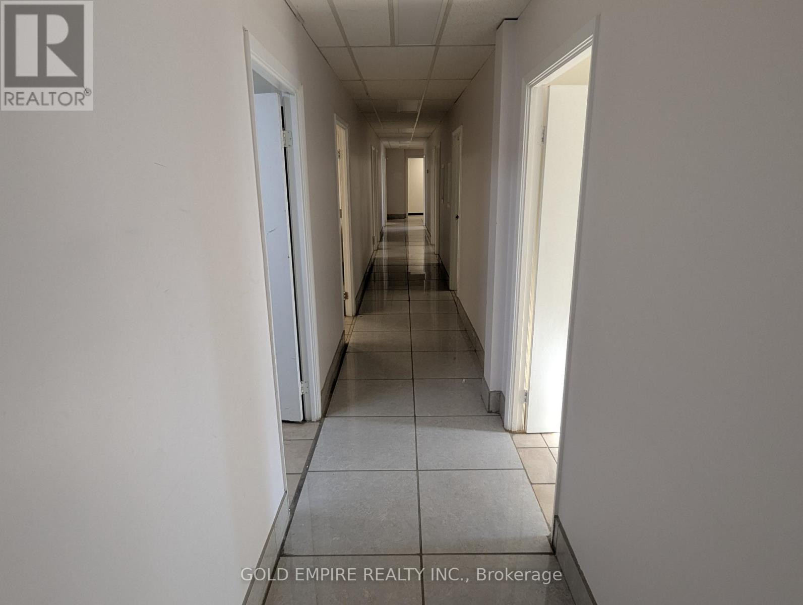 #8 - 41 Mondamin Street, St. Thomas, Ontario  N5P 2V3 - Photo 8 - X12652536