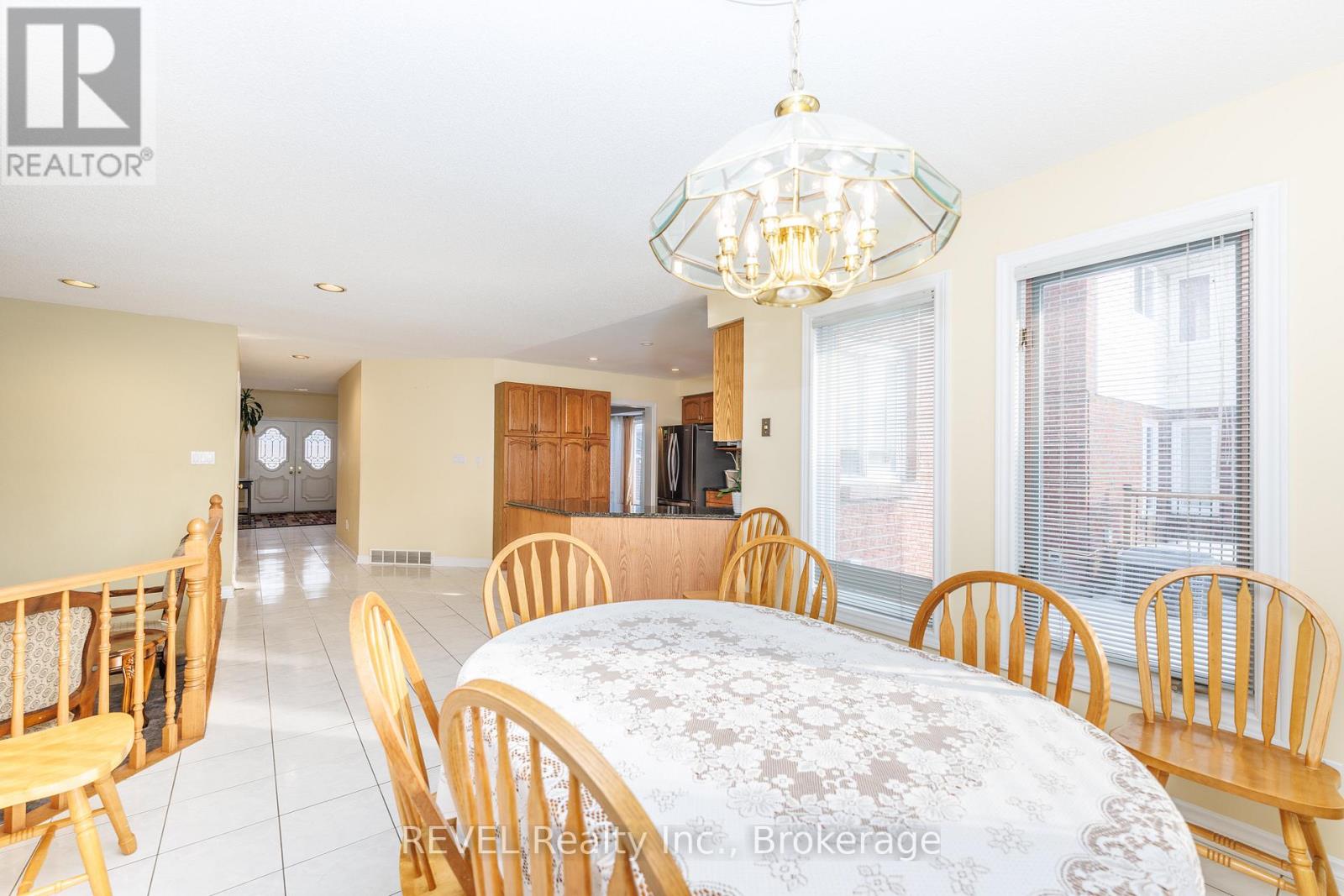 Main - 16 Chessington Street, St. Catharines, Ontario  L2S 3R4 - Photo 10 - X12791856