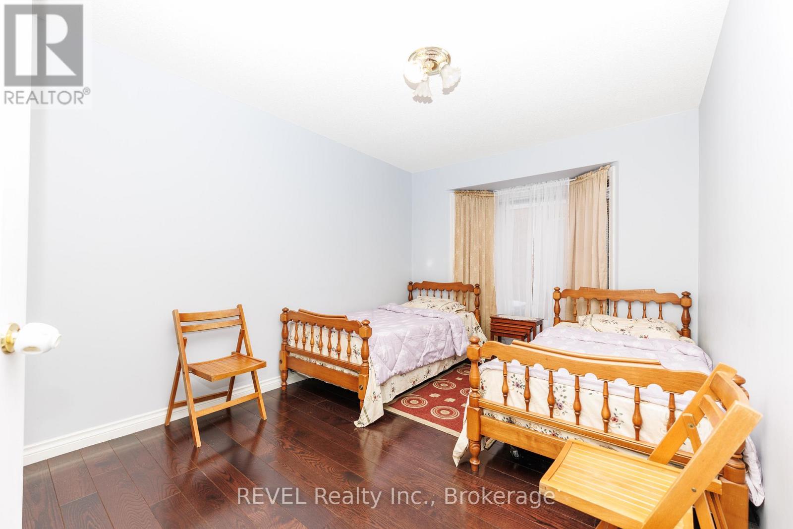 Main - 16 Chessington Street, St. Catharines, Ontario  L2S 3R4 - Photo 14 - X12791856