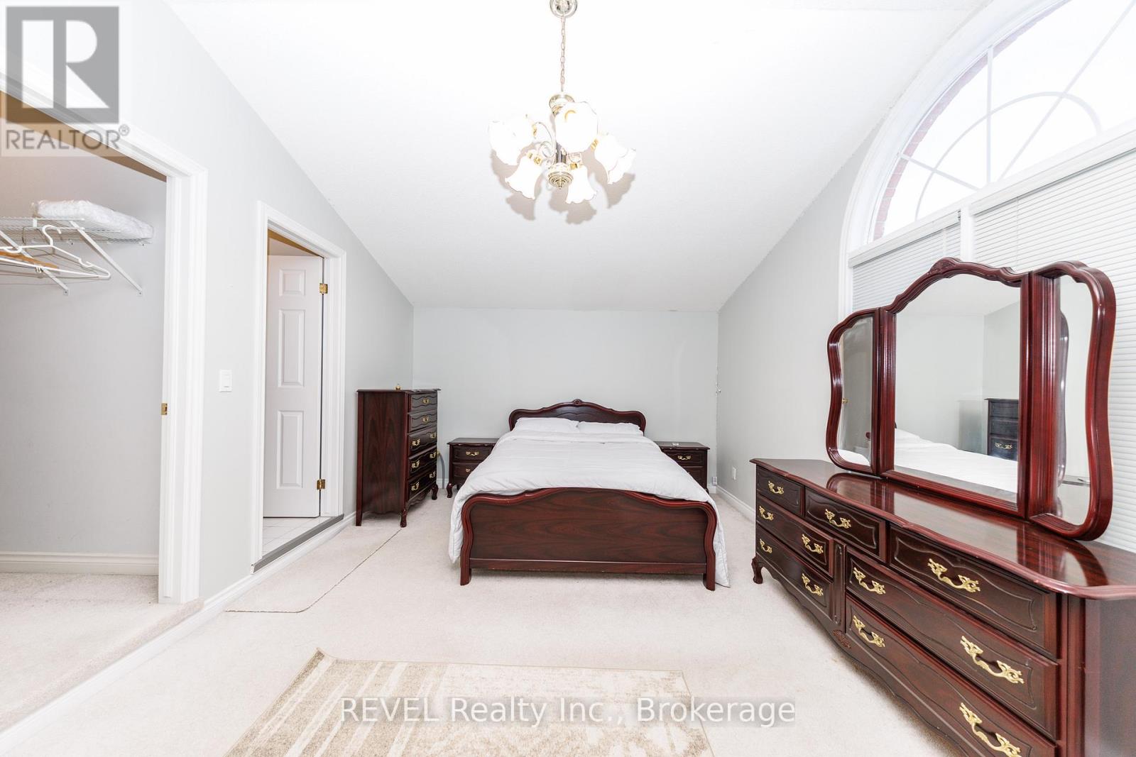 Main - 16 Chessington Street, St. Catharines, Ontario  L2S 3R4 - Photo 17 - X12791856