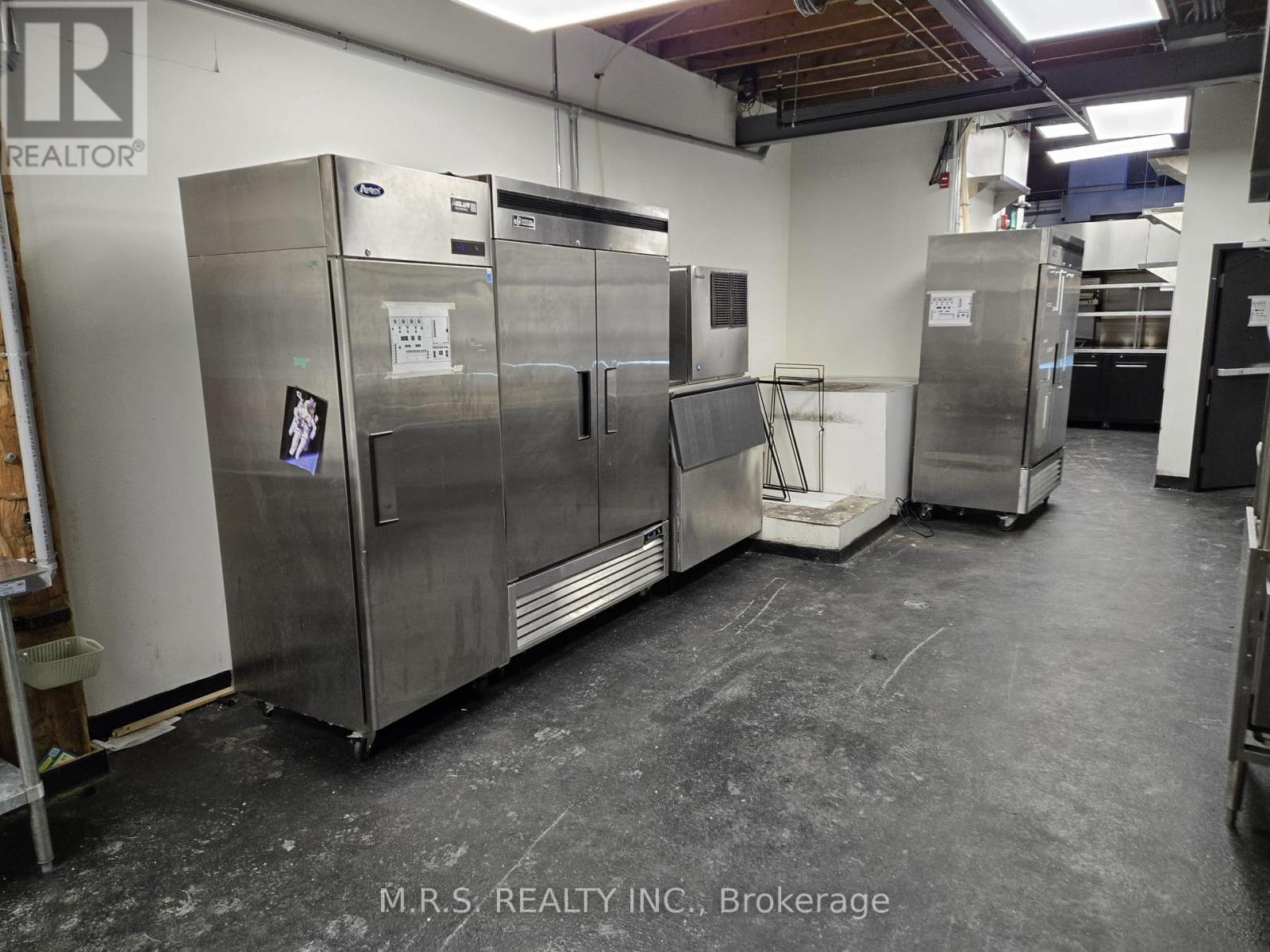 2nd Floor - 739 Queen Street W, Toronto (Niagara), Ontario  M6J 1G1 - Photo 10 - C12712152