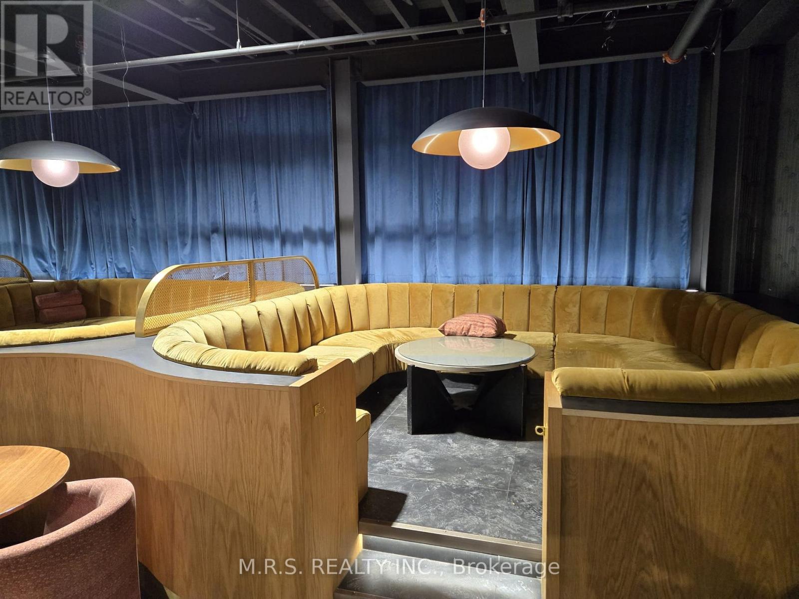 2nd Floor - 739 Queen Street W, Toronto (Niagara), Ontario  M6J 1G1 - Photo 7 - C12712152