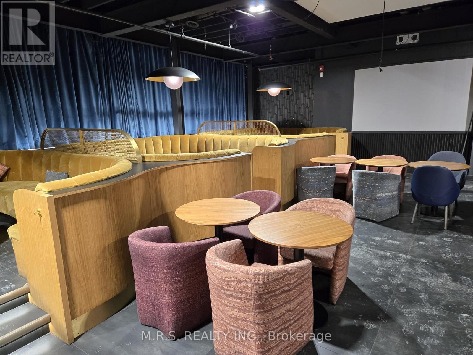 2nd Floor - 739 Queen Street W, Toronto (Niagara), Ontario  M6J 1G1 - Photo 9 - C12712152