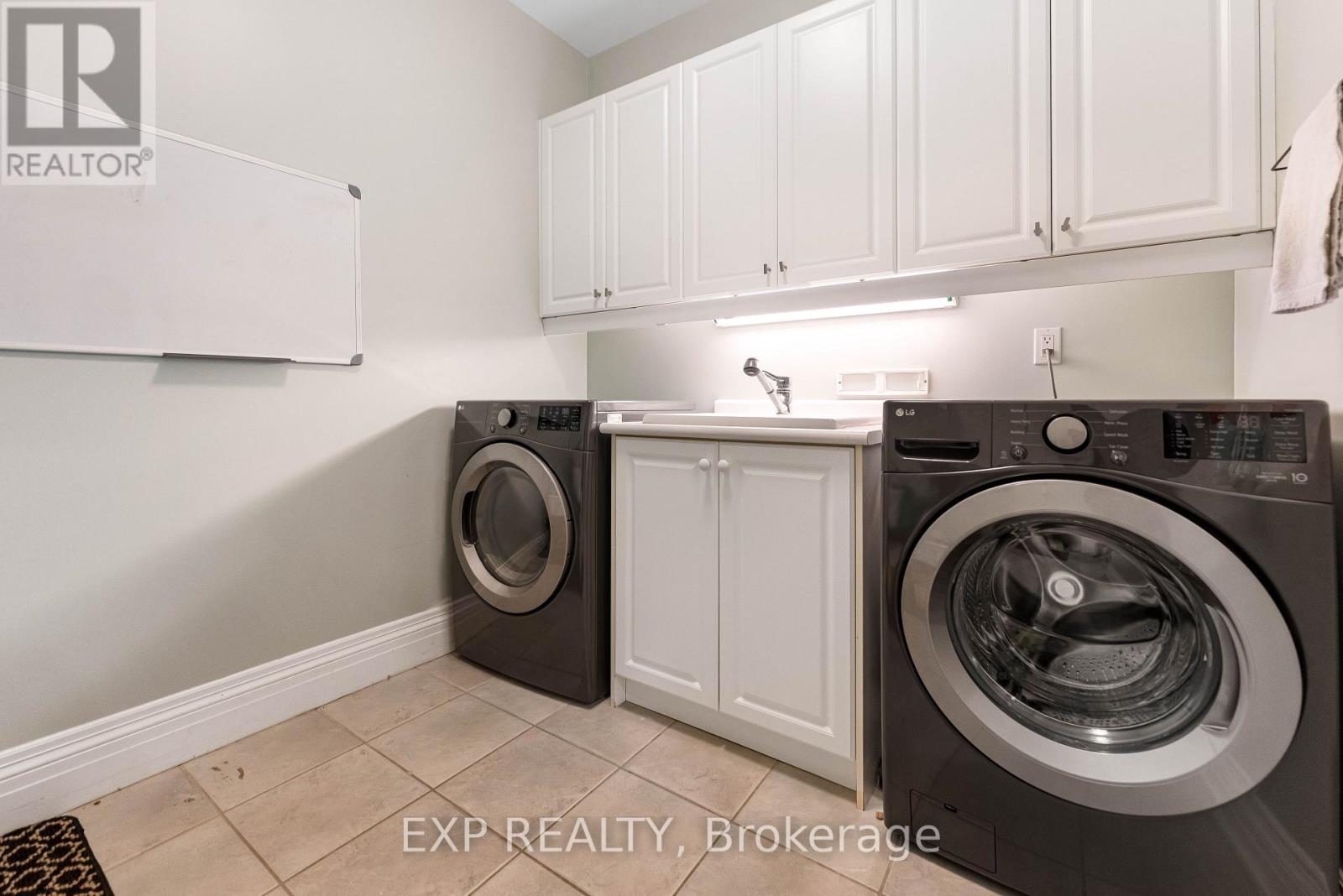 10 Valley Hill Drive, Caledon, Ontario  L7E 0B8 - Photo 29 - W12791684