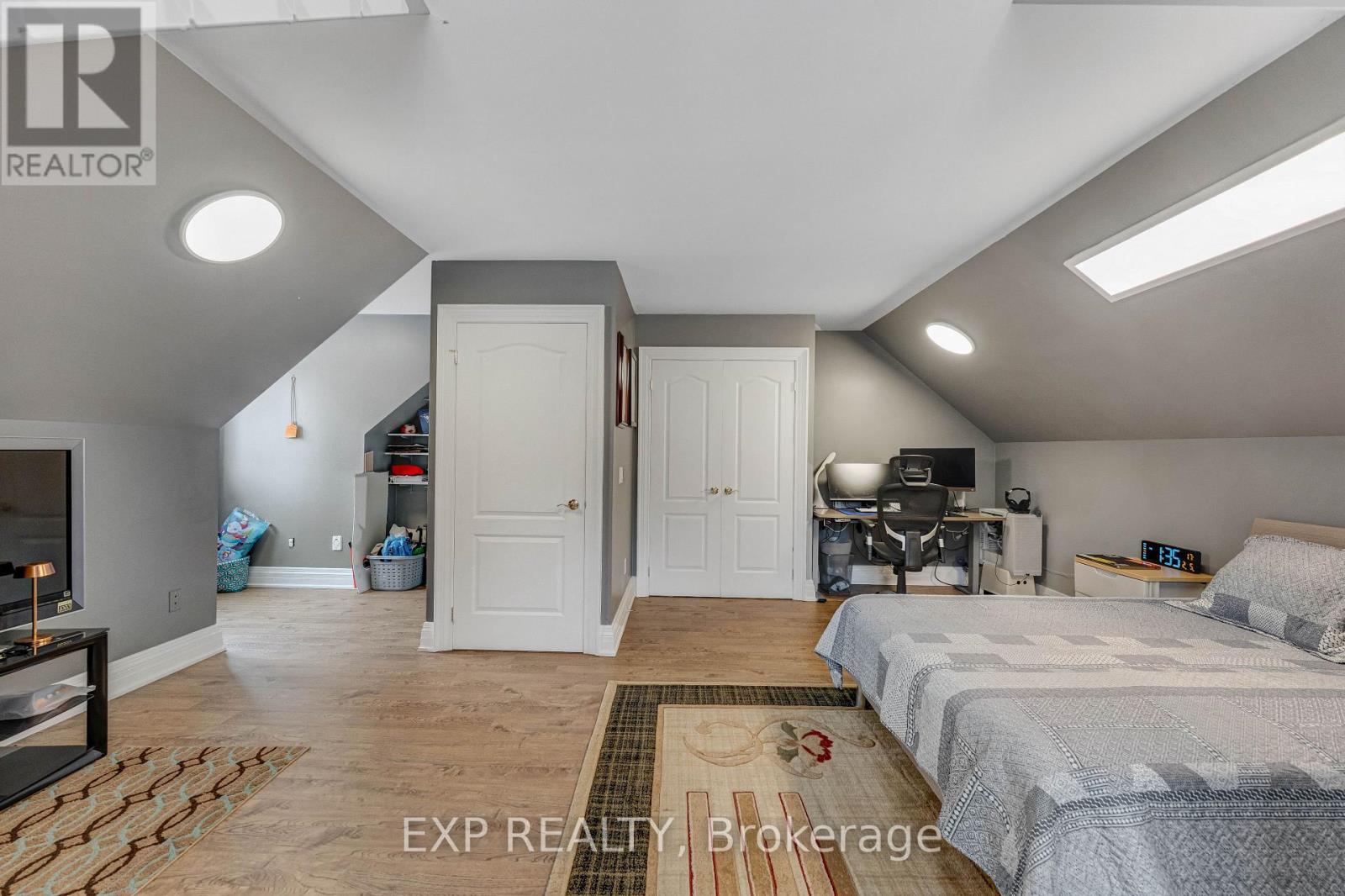 10 Valley Hill Drive, Caledon, Ontario  L7E 0B8 - Photo 31 - W12791684