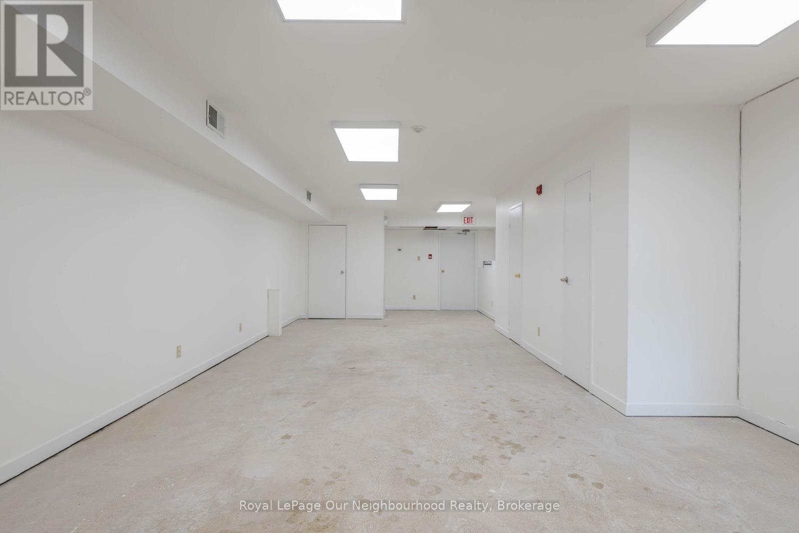 Lower Level - 1224 King Street W, Toronto, Ontario  M6K 1G4 - Photo 2 - W12788852