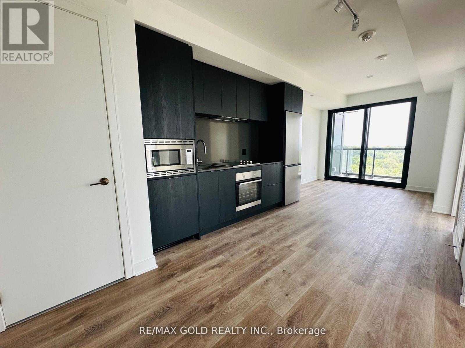 815 - 86 Dundas Street W, Mississauga, Ontario  L5A 1W4 - Photo 4 - W12791862