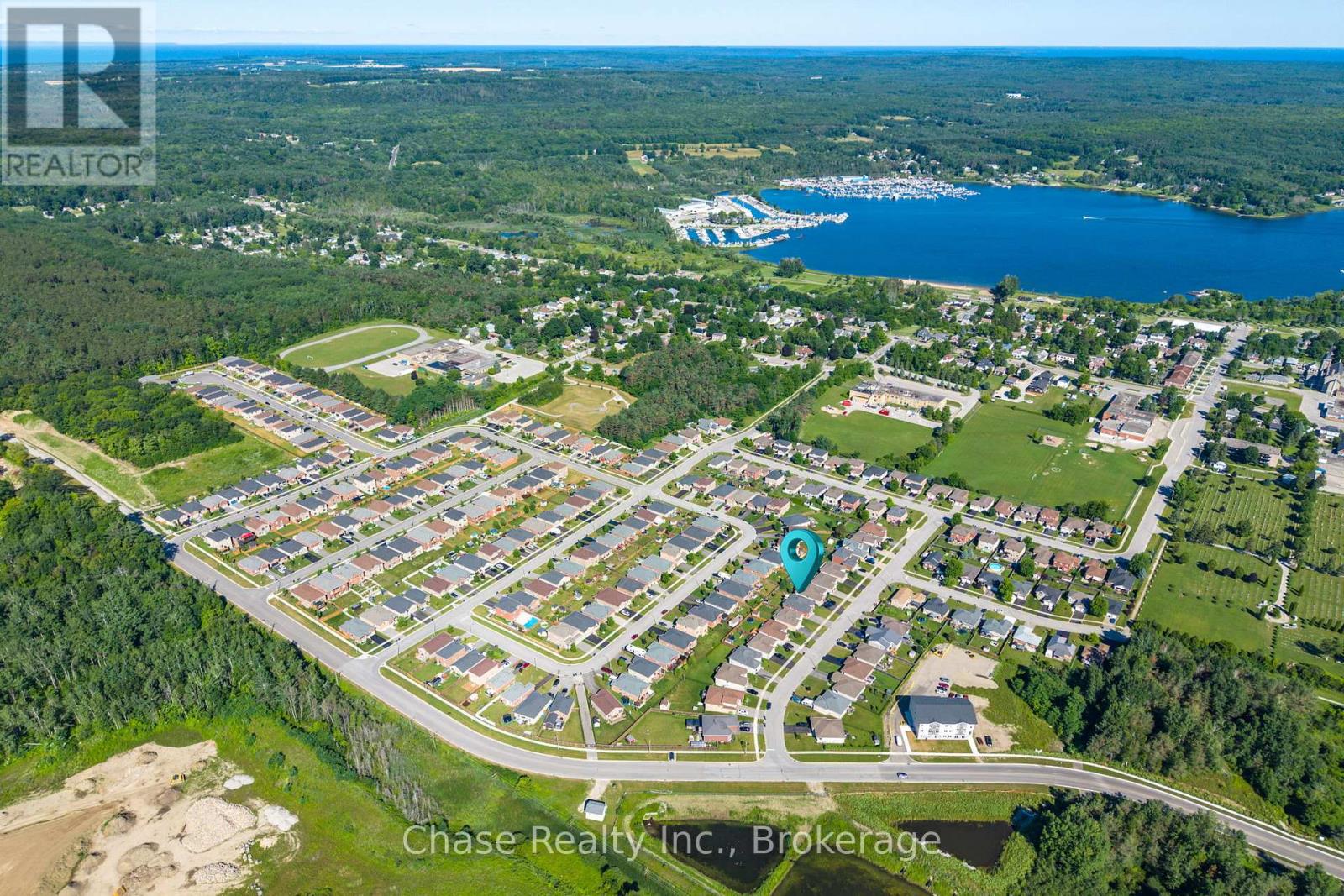 18 St Amant Road, Penetanguishene, Ontario  L9M 0A1 - Photo 39 - S12791864