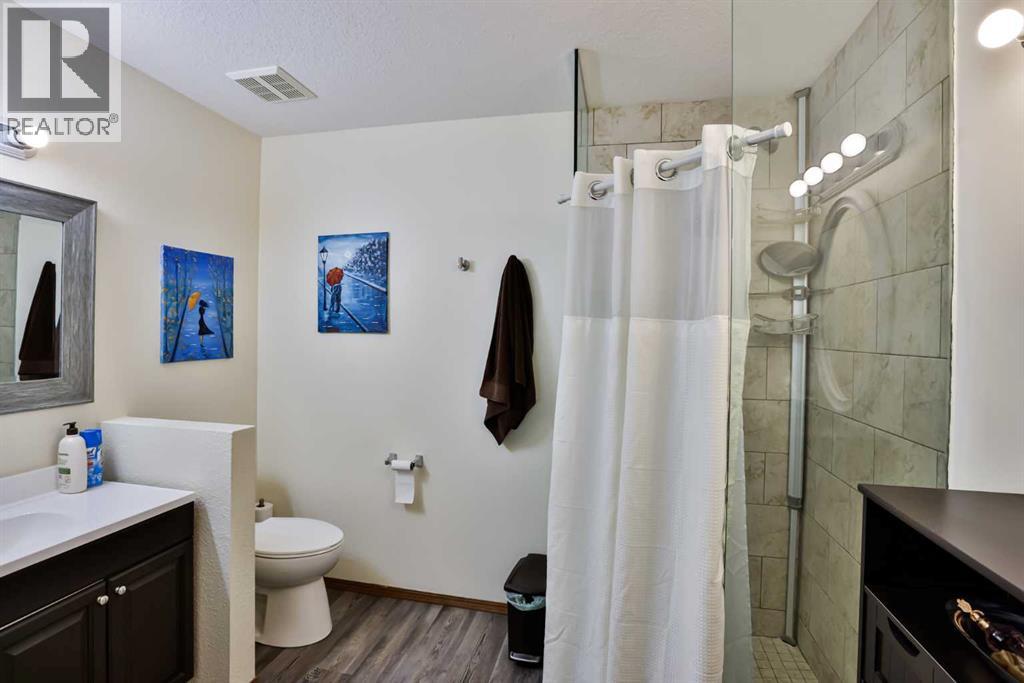 132 Alder Place, Vulcan, Alberta  T0L 2B0 - Photo 20 - A2251309