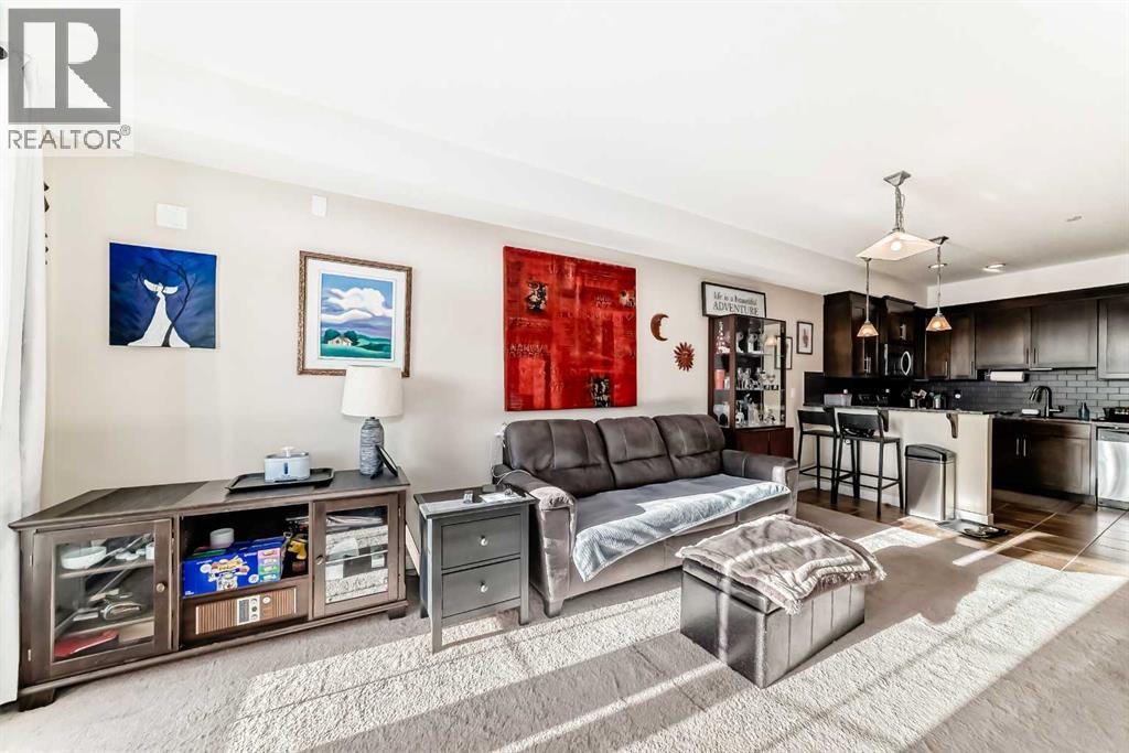 206, 1005b Westmount Drive, Strathmore, Alberta  T1P 0C3 - Photo 3 - A2285888