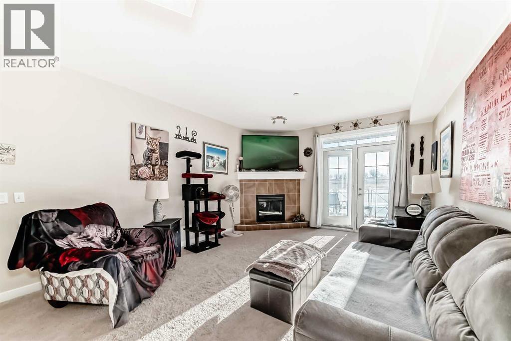 206, 1005b Westmount Drive, Strathmore, Alberta  T1P 0C3 - Photo 4 - A2285888