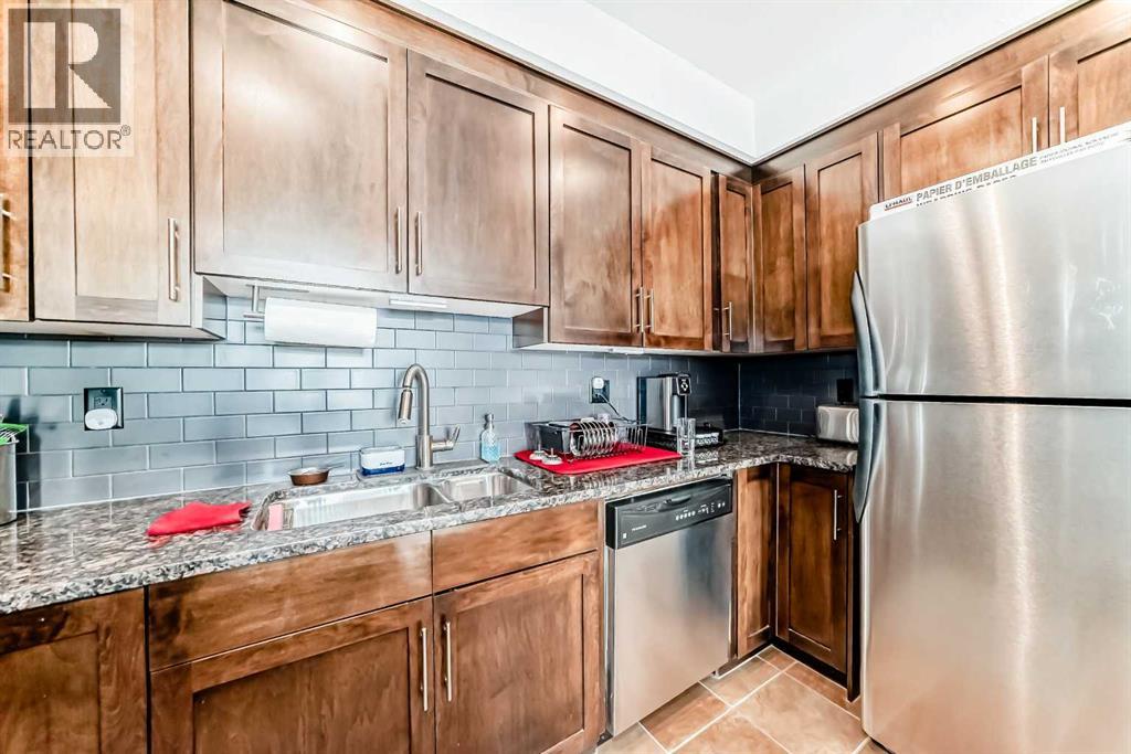 206, 1005b Westmount Drive, Strathmore, Alberta  T1P 0C3 - Photo 10 - A2285888