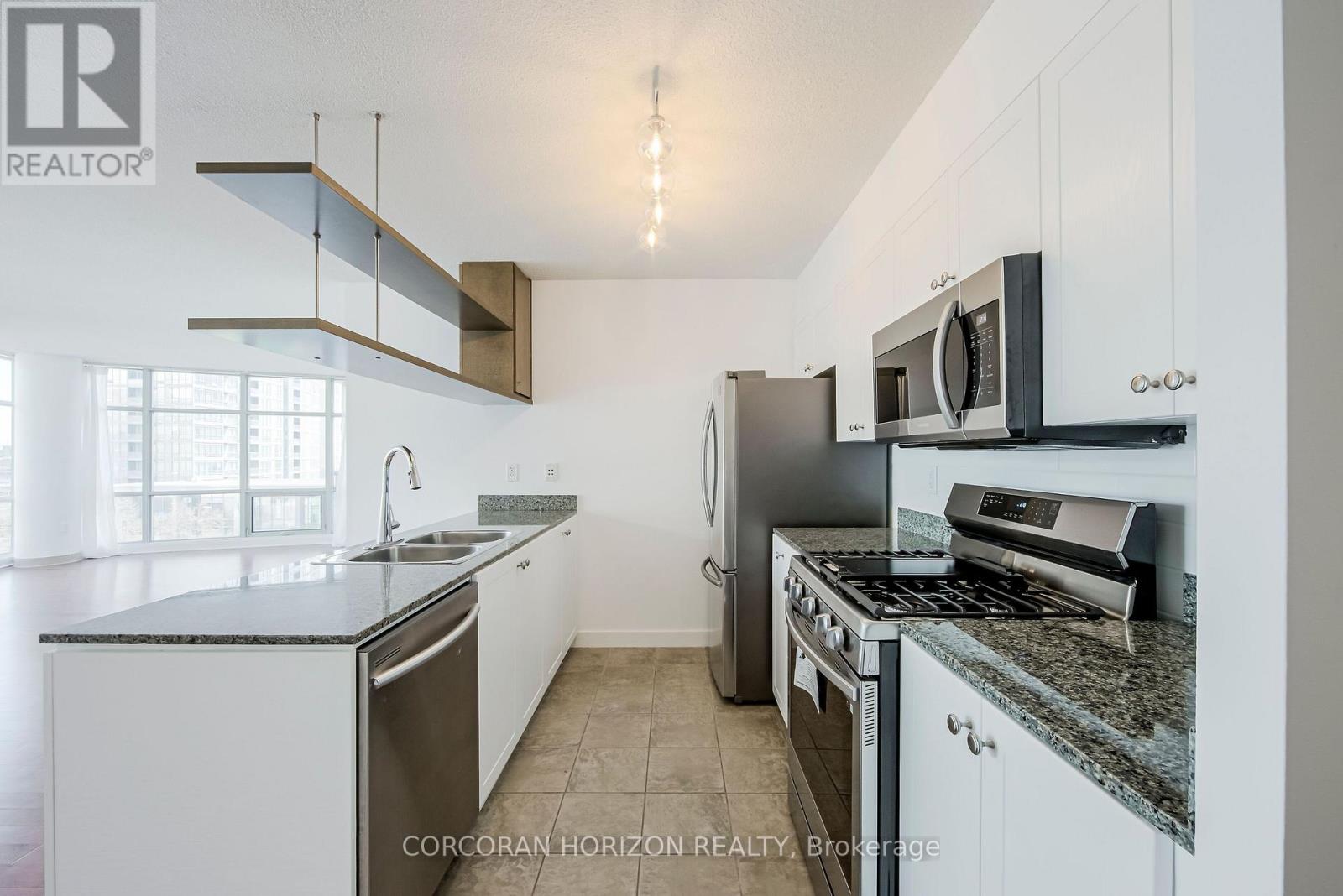 609 - 10 Navy Wharf Court, Toronto, Ontario  M5V 3V2 - Photo 8 - C12791892