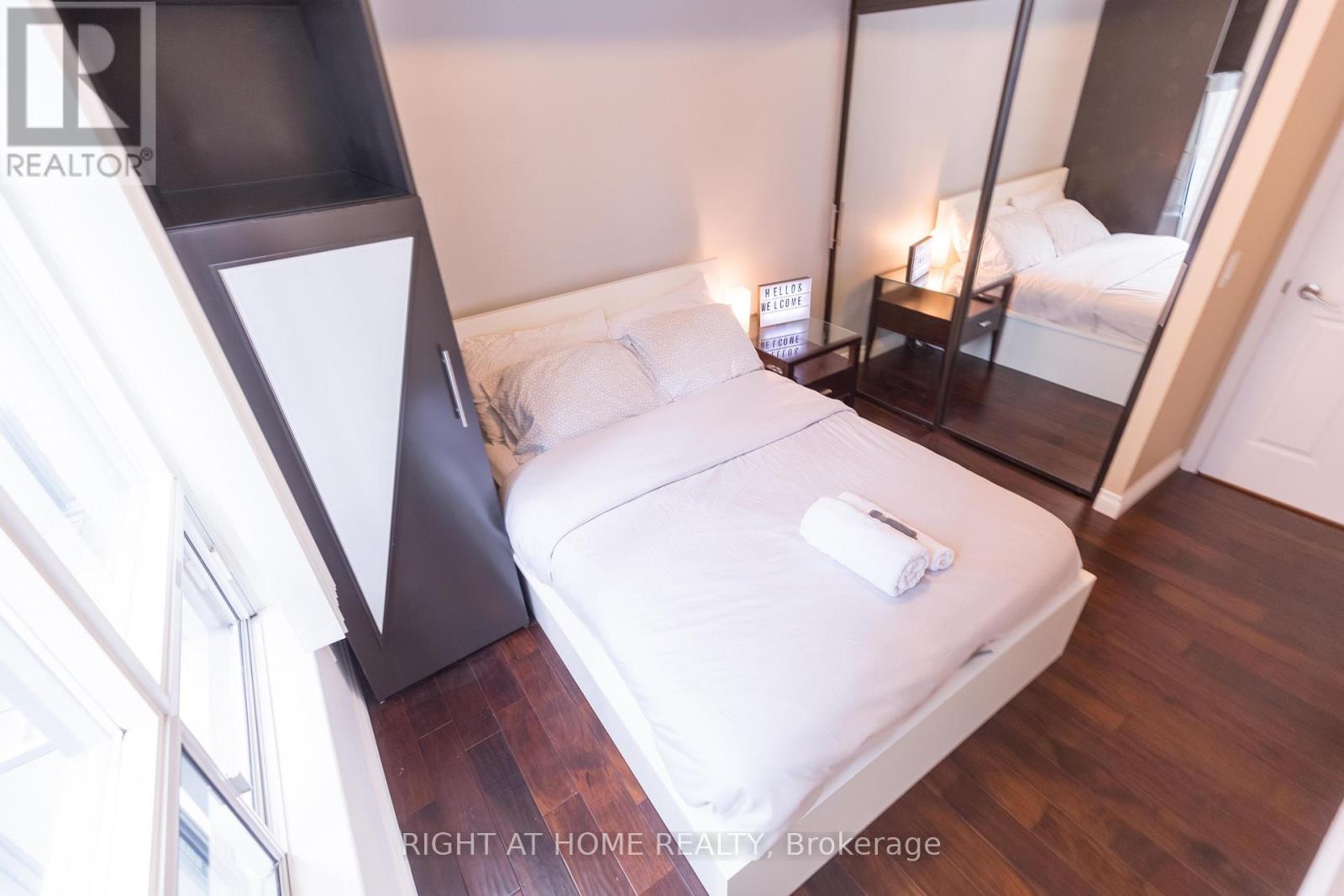 506 - 30 Grand Trunk Crescent, Toronto, Ontario  M5J 3A4 - Photo 22 - C12791894