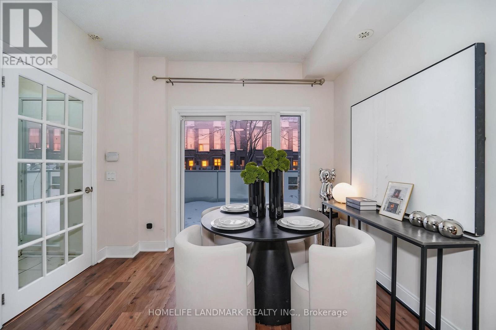 Th47 - 315 Village Green Square, Toronto, Ontario  M1S 0L2 - Photo 4 - E12791888