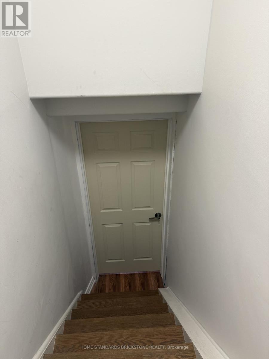 168 Warwick Crescent, Newmarket, Ontario  L3X 2S3 - Photo 11 - N12791882