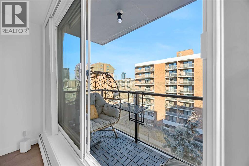 701, 1111 15 Avenue Sw, Calgary, Alberta  T2R 0S8 - Photo 6 - A2285442