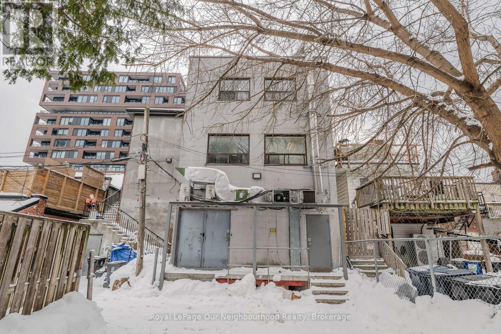 300 - 1224 King Street W, Toronto, Ontario  M6K 1G4 - Photo 27 - W12788934