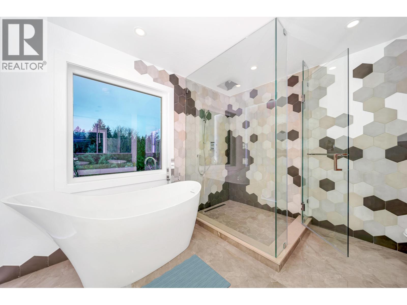 4399 Highland Boulevard, North Vancouver, British Columbia  V7R 2Z8 - Photo 11 - R3090173