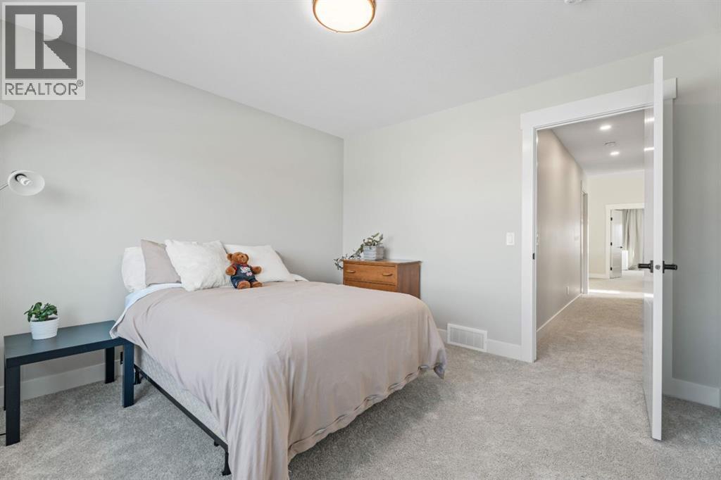 235 Chelsea Park, Chestermere, Alberta  T1X 2T3 - Photo 38 - A2273444