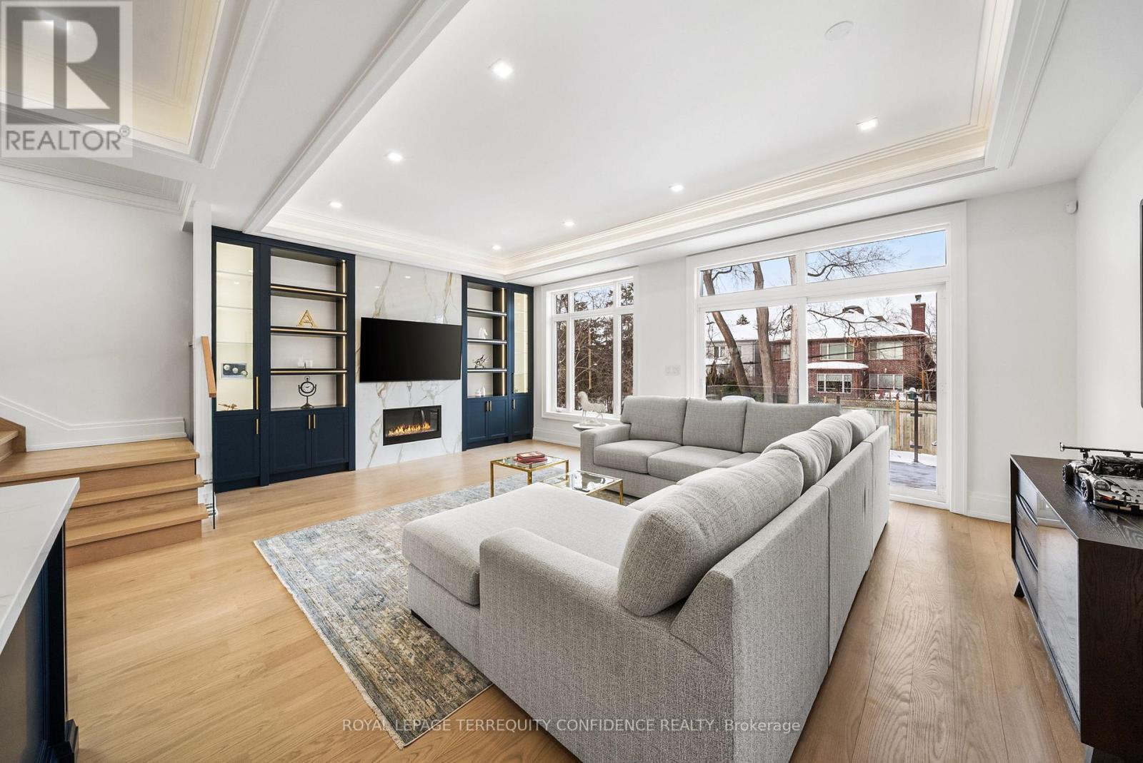 320 Hounslow Avenue, Toronto, Ontario  M2R 1H5 - Photo 11 - C12791906