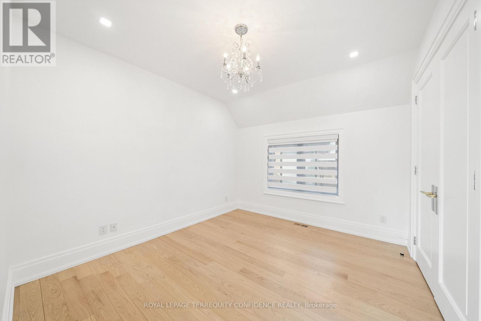 320 Hounslow Avenue, Toronto, Ontario  M2R 1H5 - Photo 32 - C12791906