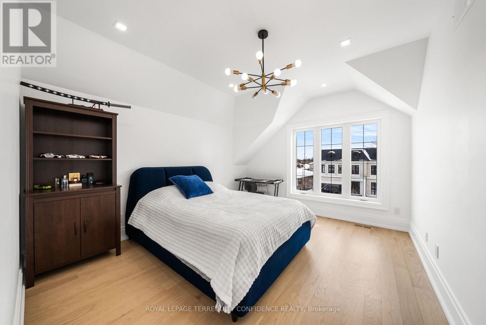 320 Hounslow Avenue, Toronto, Ontario  M2R 1H5 - Photo 37 - C12791906