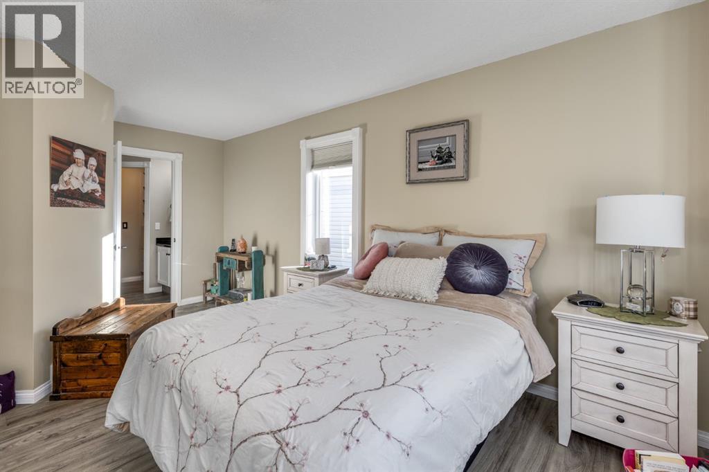 321 De Foras Close Nw, High River, Alberta  T1V 1R2 - Photo 8 - A2280036